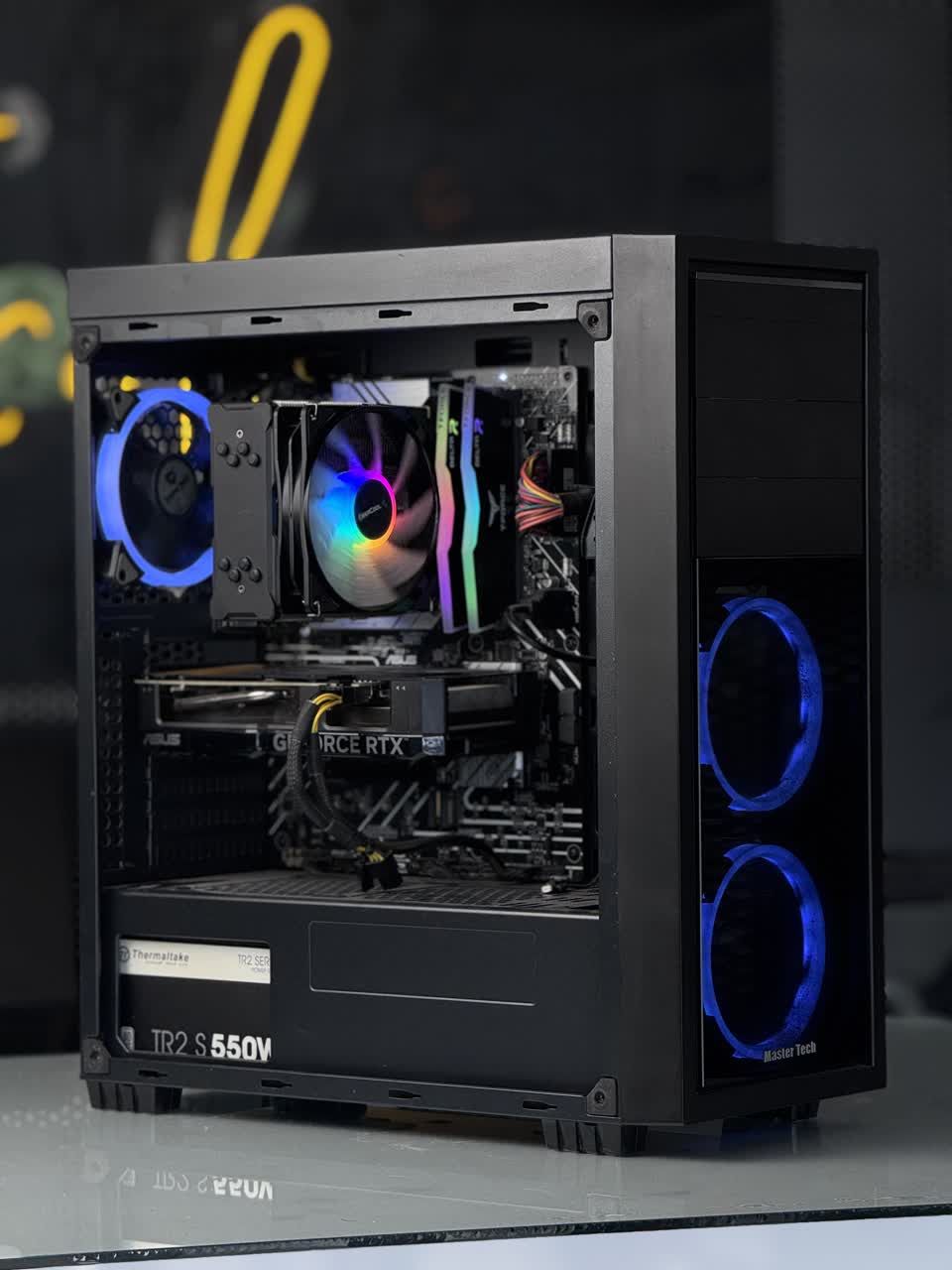 کیس استوک گیمینگ حرفه‌ای Master Tech | قدرت ناب RTX 4060 با پردازنده i5 نسل 12